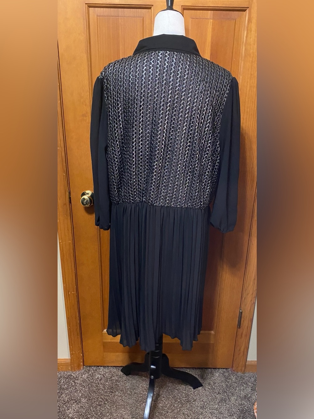 LOVEDROBE Plus Size Black Sheer Pleated Midi Dress with Patterned Bodice - Picture 3 of 7